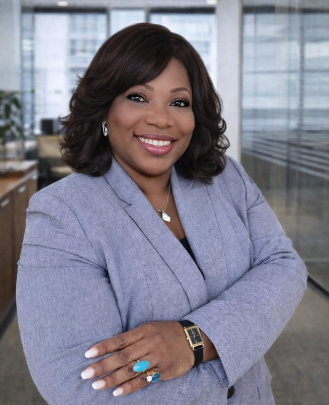 Dr Awele Ilusanmi